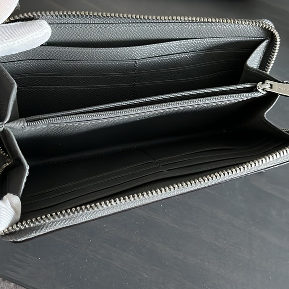 Pebbled Leather Coach Bag and Wallet Set - Picture 15 of 16